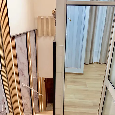 Onny's Palace Апарт-готель 3*