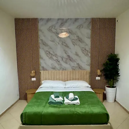Onny's Palace 3* Барі